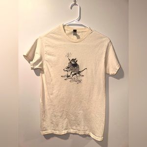 Concert t-shirt from Clairo 2022 Sling tour. Size S, clean dog friendly home.